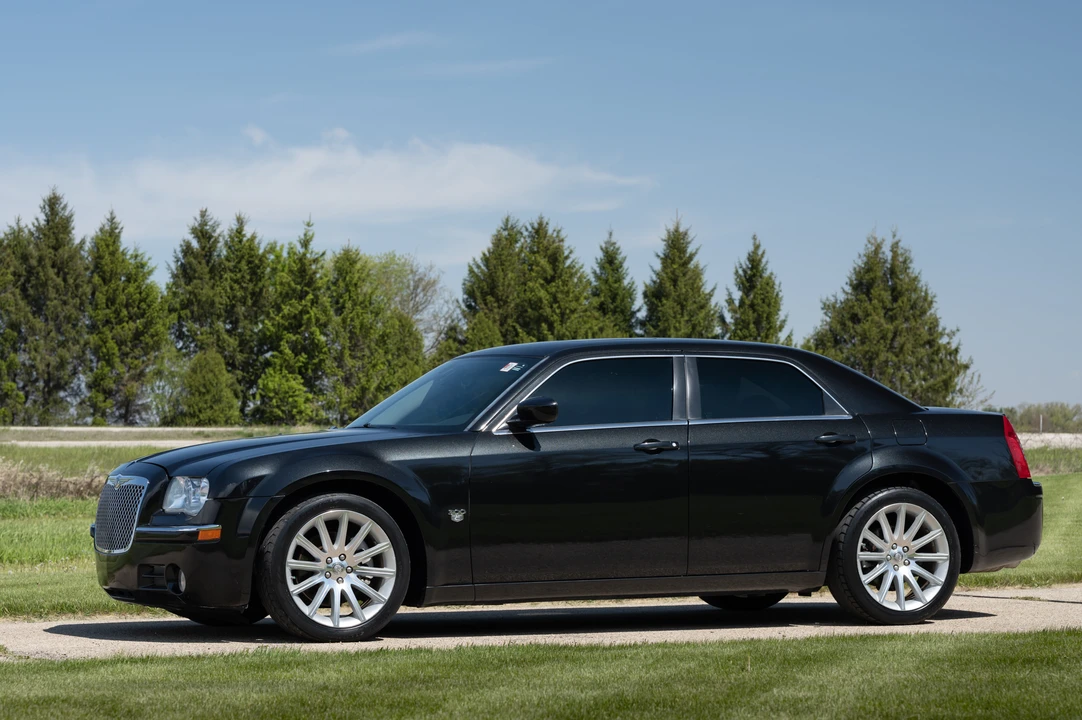 2007 Chrysler 300 (2005-2023) - Image 5 of 31
