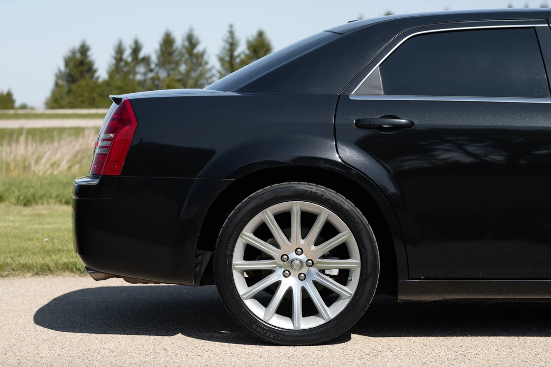 2007 Chrysler 300 (2005-2023) - Image 29 of 31