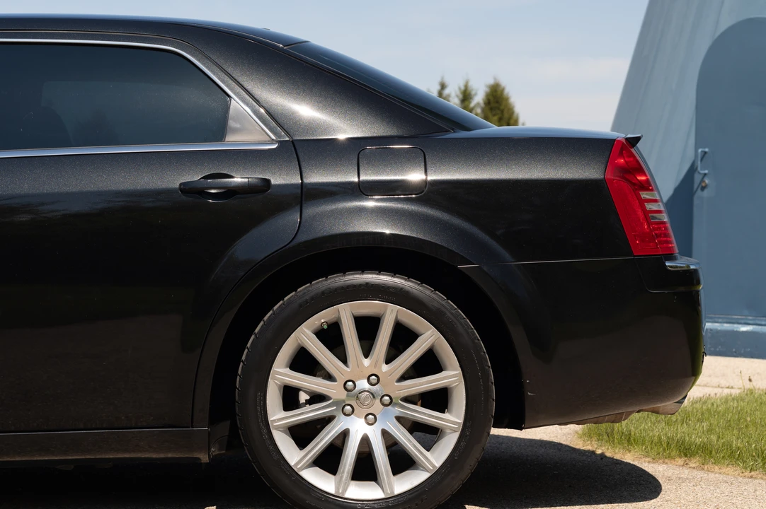 2007 Chrysler 300 (2005-2023) - Image 28 of 31