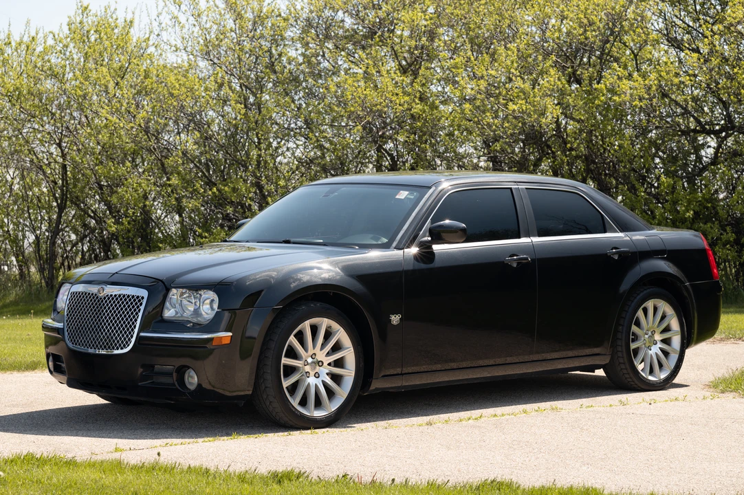 2007 Chrysler 300 (2005-2023) - Image 10 of 31