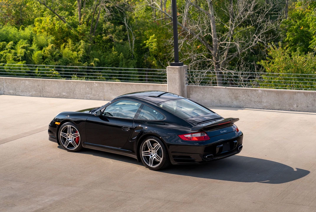 2007 Porsche 997 Turbo - Image 10 of 31