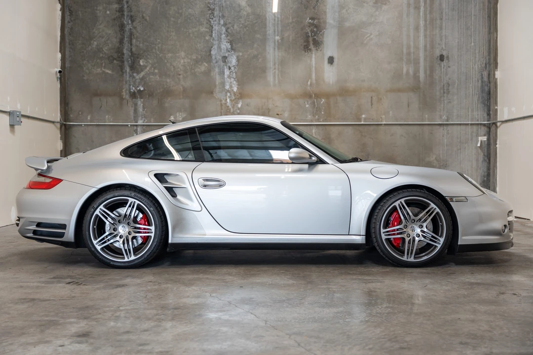 2007 Porsche 997 Turbo - Image 8 of 31