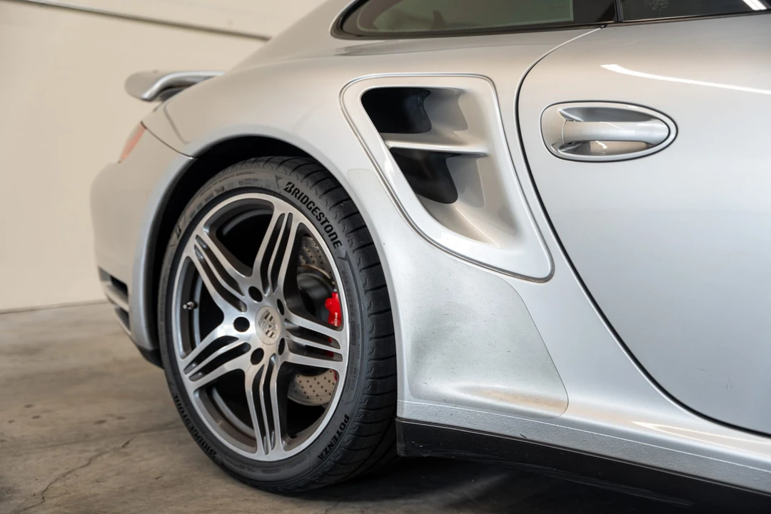 2007 Porsche 997 Turbo - Image 28 of 31