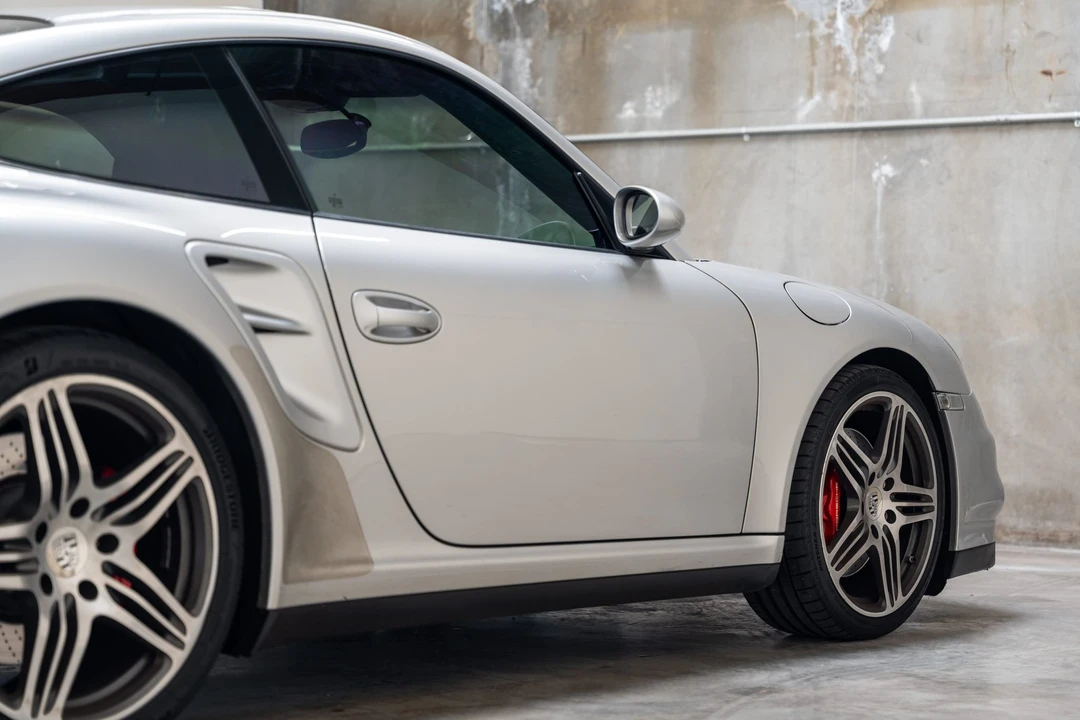 2007 Porsche 997 Turbo - Image 27 of 31
