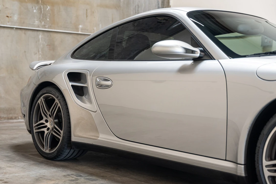2007 Porsche 997 Turbo - Image 24 of 31
