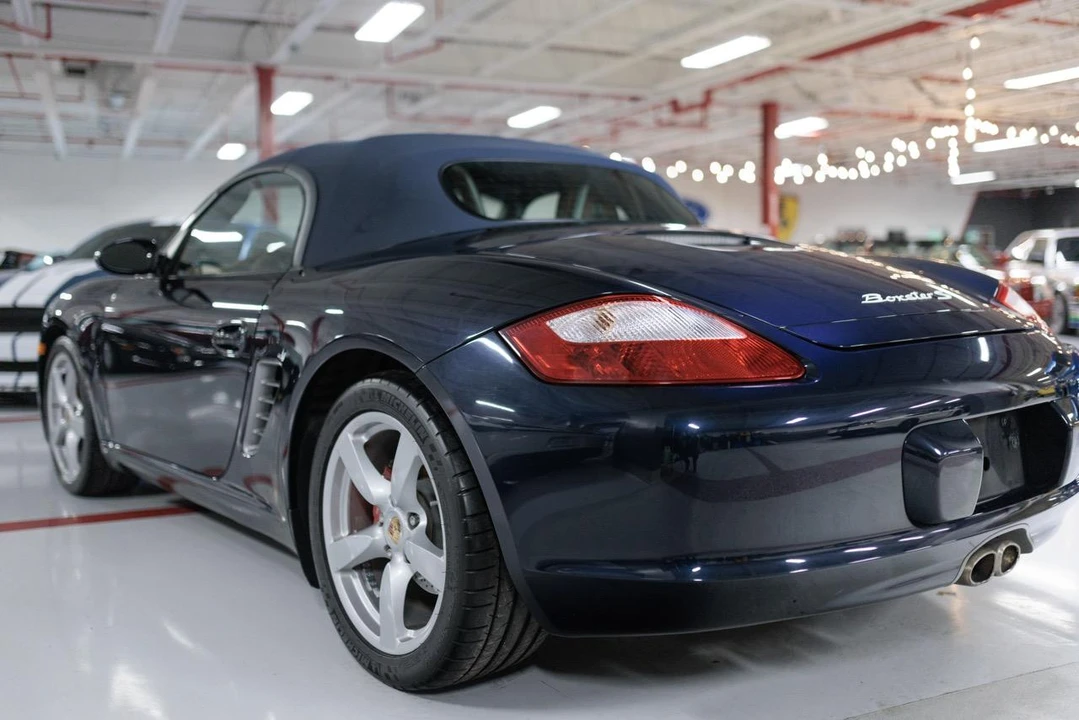2007 Porsche 987 Boxster S - Image 15 of 31