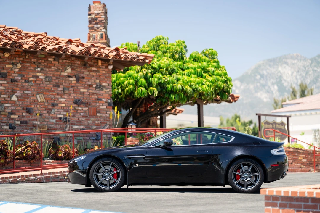 2008 Aston Martin V8 Vantage (2006-2017) - Image 15 of 31