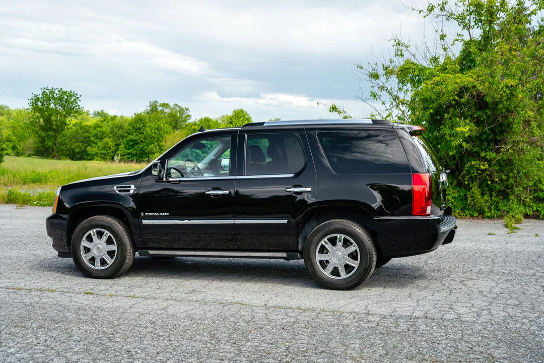 2008 Cadillac Escalade & EXT 3rd Gen - Image 15 of 31