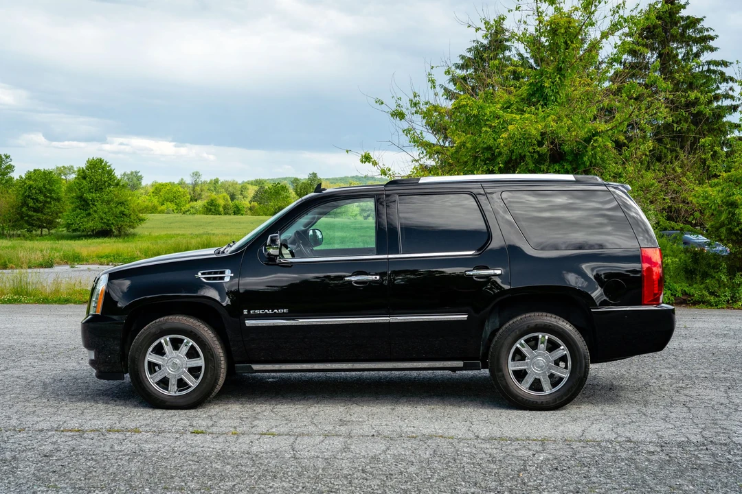 2008 Cadillac Escalade & EXT 3rd Gen - Image 11 of 31