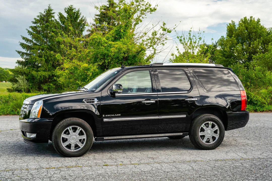 2008 Cadillac Escalade & EXT 3rd Gen - Image 9 of 31