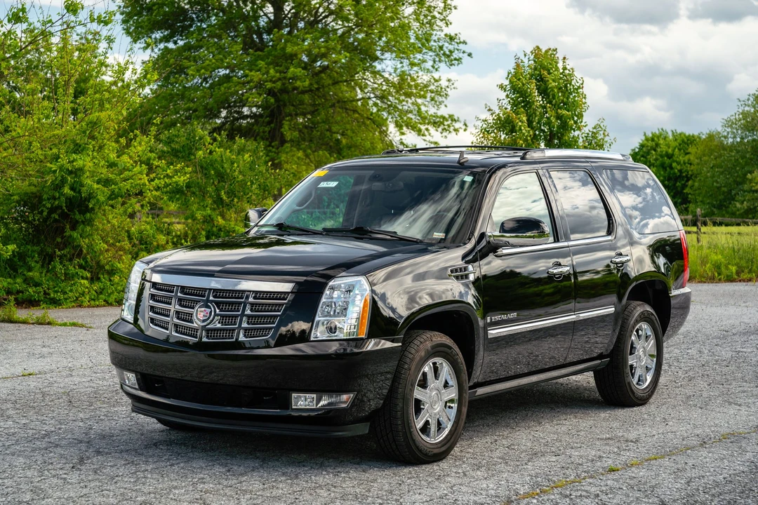 2008 Cadillac Escalade & EXT 3rd Gen - Image 4 of 31