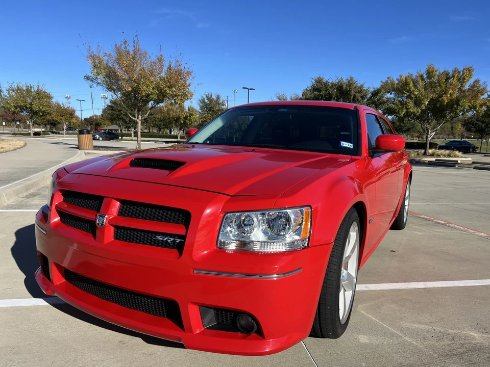 2008 Dodge Magnum SRT8 2nd Gen - Image 5 of 31