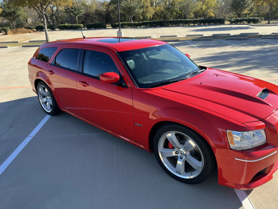 2008 Dodge Magnum SRT8 2nd Gen - Image 10 of 31