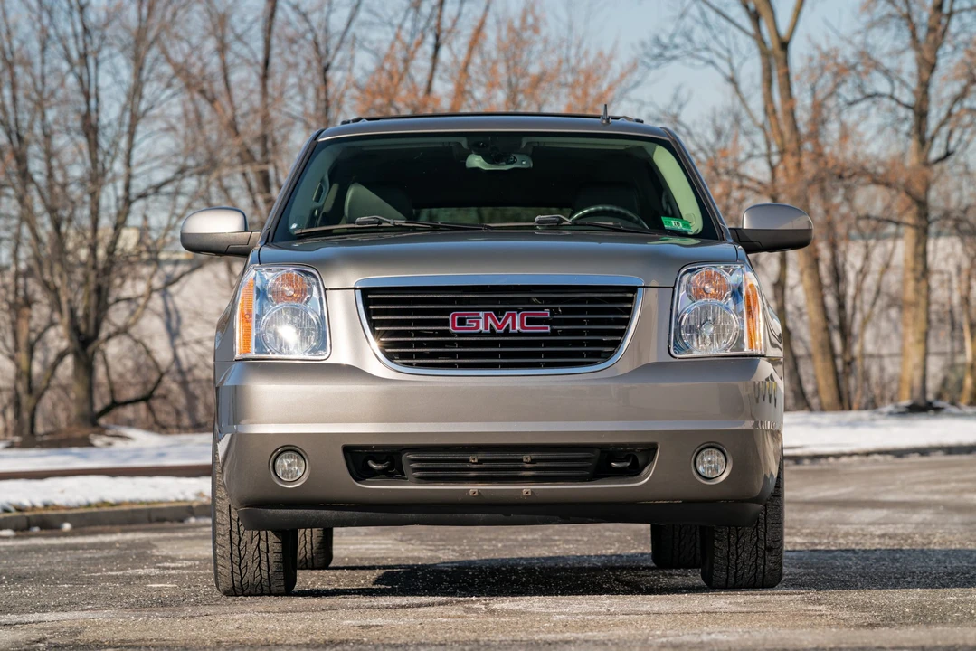 2008 GMC Yukon 3rd Gen - Image 25 of 31