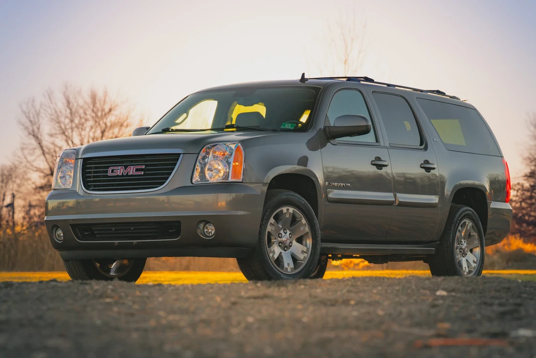 2008 GMC Yukon 3rd Gen - Image 4 of 31