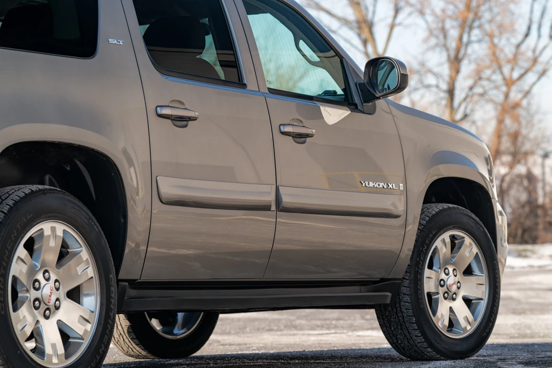 2008 GMC Yukon 3rd Gen - Image 29 of 31