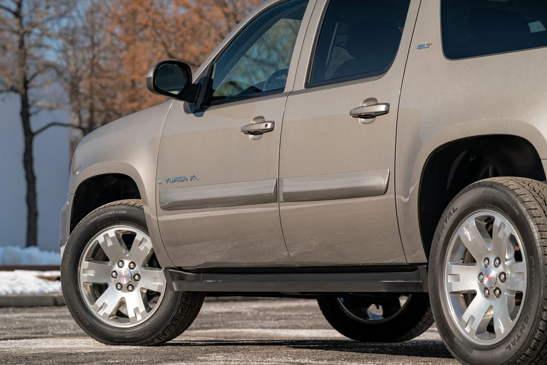 2008 GMC Yukon 3rd Gen - Image 27 of 31
