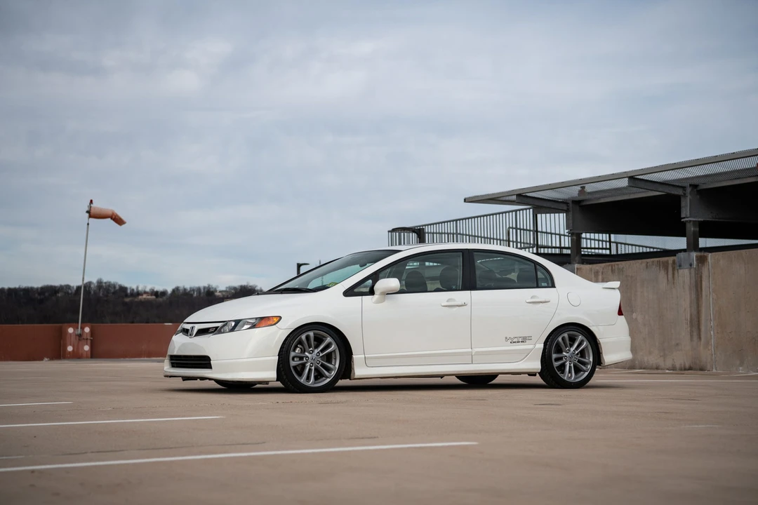 2008 Honda Civic Si 8th Gen - Image 2 of 31
