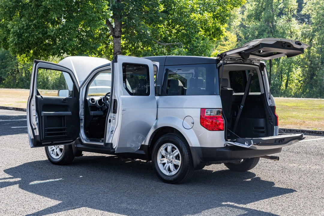2008 Honda Element - Image 11 of 31