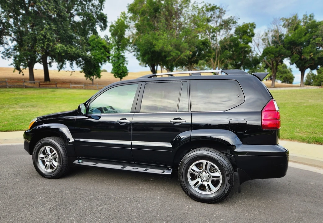 2008 Lexus GX 1st Gen - Image 10 of 31
