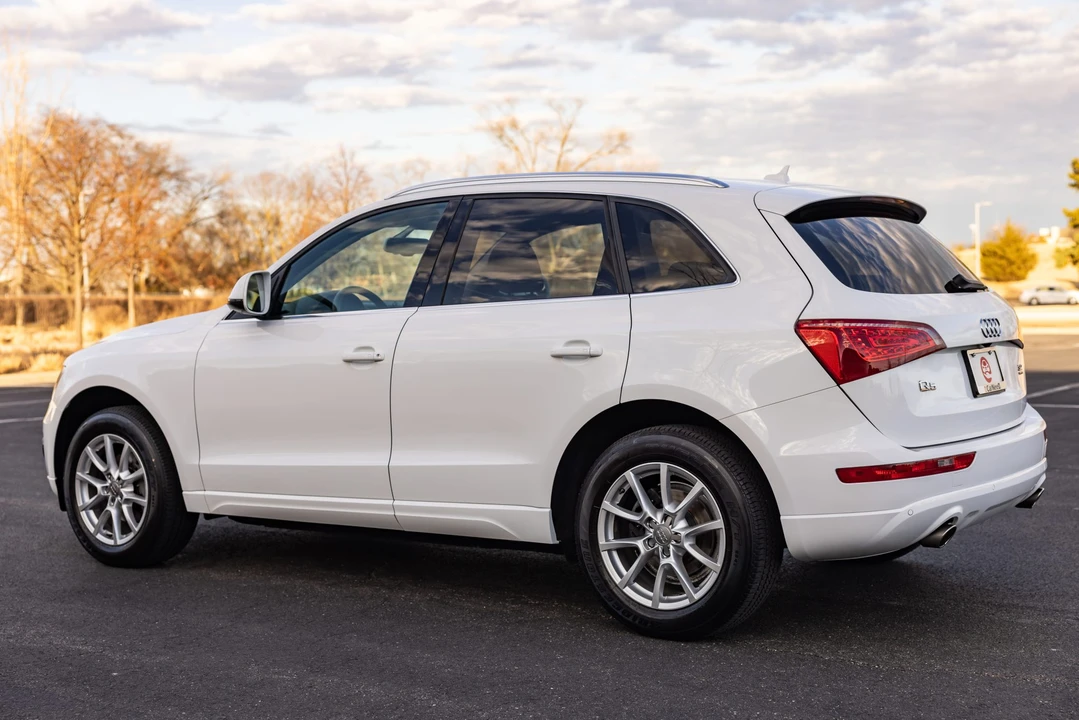 2009 Audi 8R Q5 - Image 6 of 31