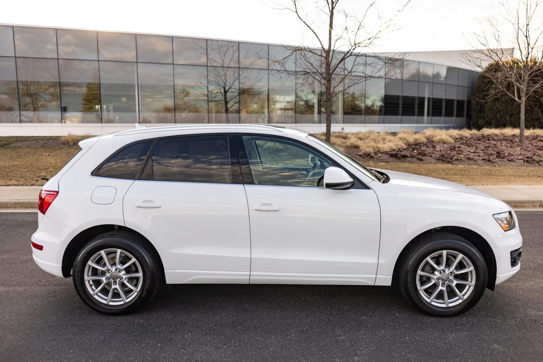 2009 Audi 8R Q5 - Image 12 of 31