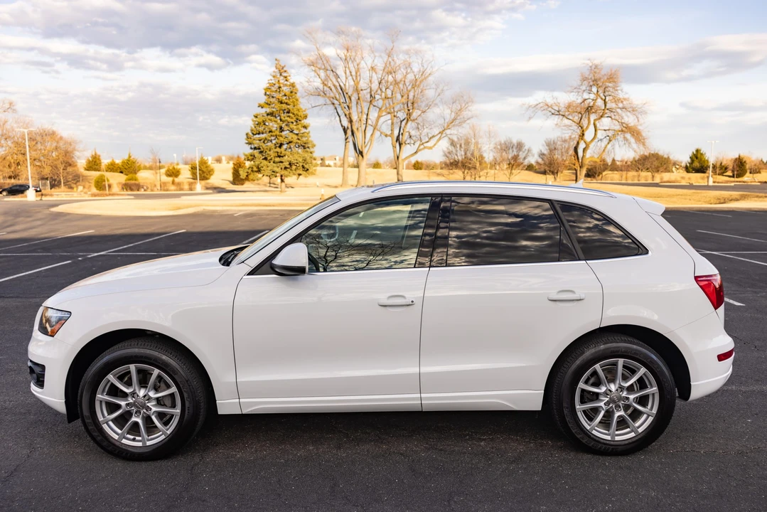 2009 Audi 8R Q5 - Image 5 of 31