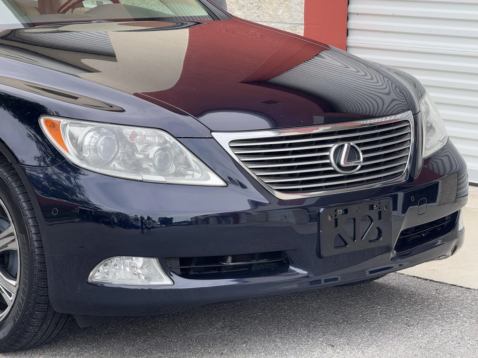 2009 Lexus LS 4th Gen - Image 21 of 31