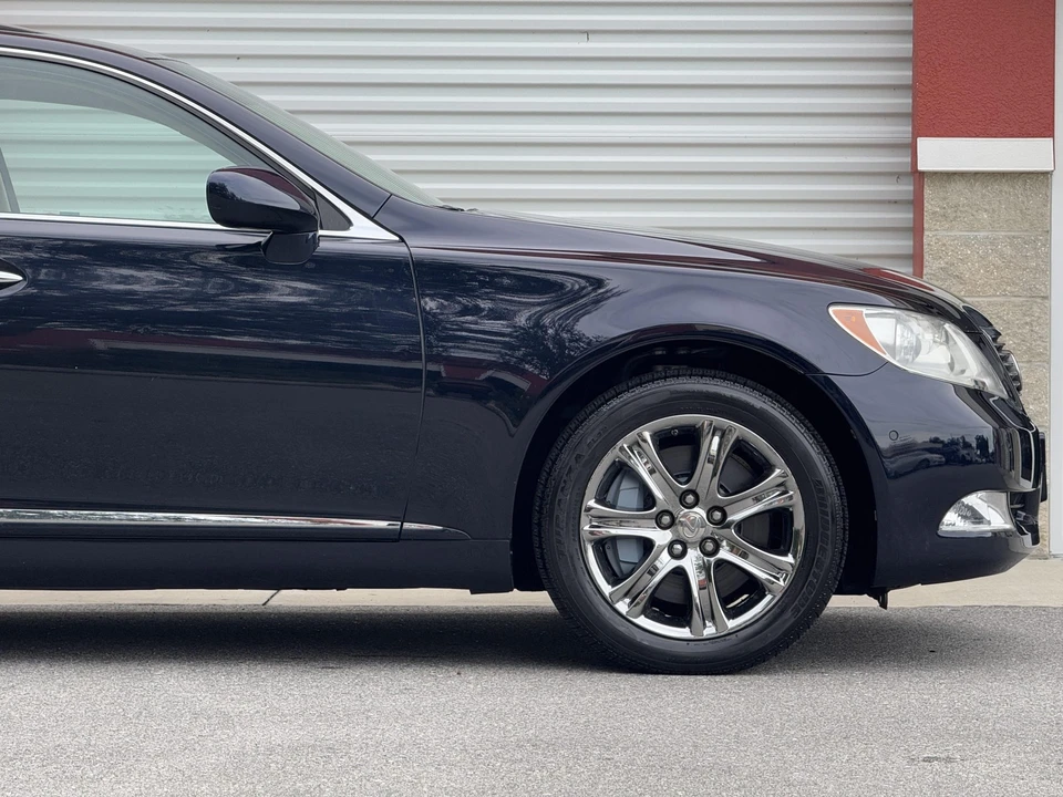2009 Lexus LS 4th Gen - Image 31 of 31