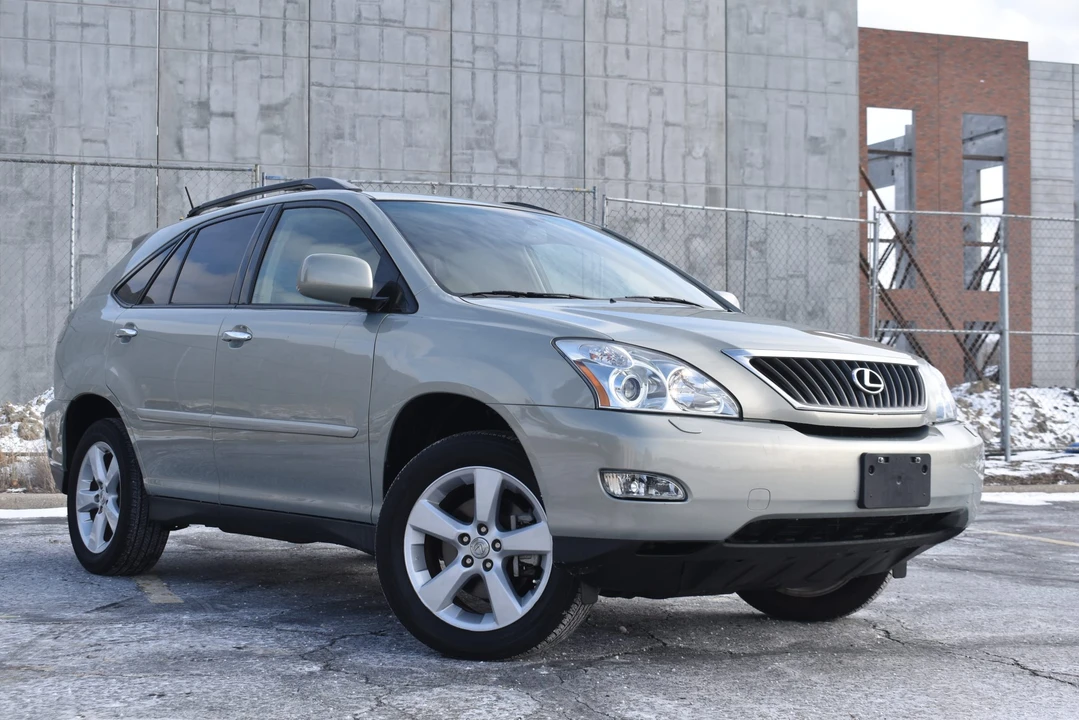 2009 Lexus RX 3rd Gen - Image 17 of 31