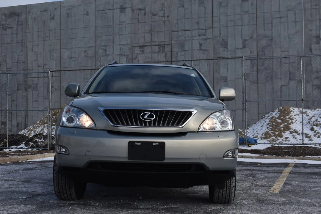 2009 Lexus RX 3rd Gen - Image 4 of 31