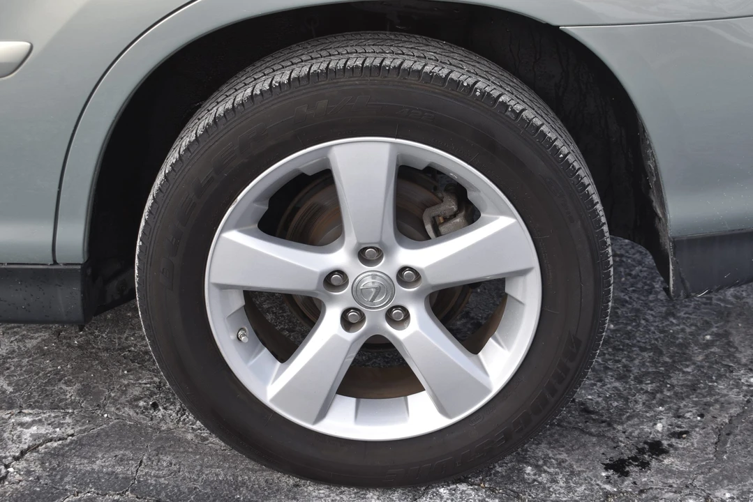 2009 Lexus RX 3rd Gen - Image 27 of 31