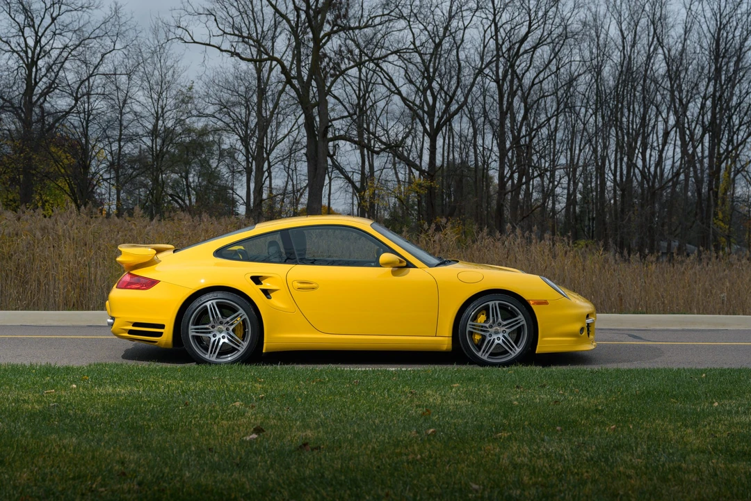 2009 Porsche 997 Turbo - Image 2 of 31