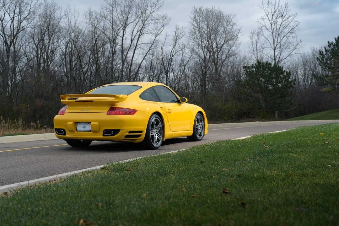 2009 Porsche 997 Turbo - Image 17 of 31