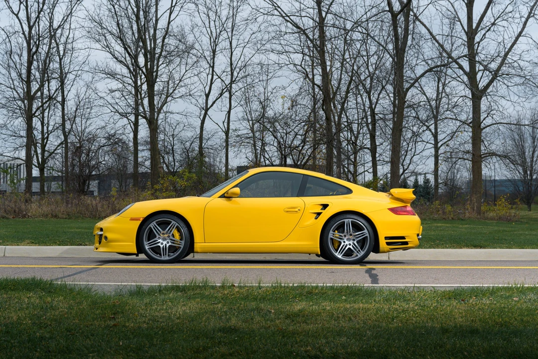 2009 Porsche 997 Turbo - Image 6 of 31