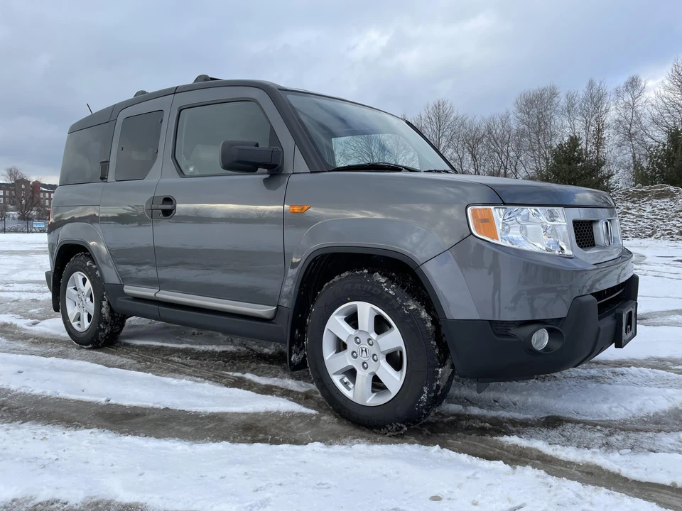 2010 Honda Element - Image 15 of 31