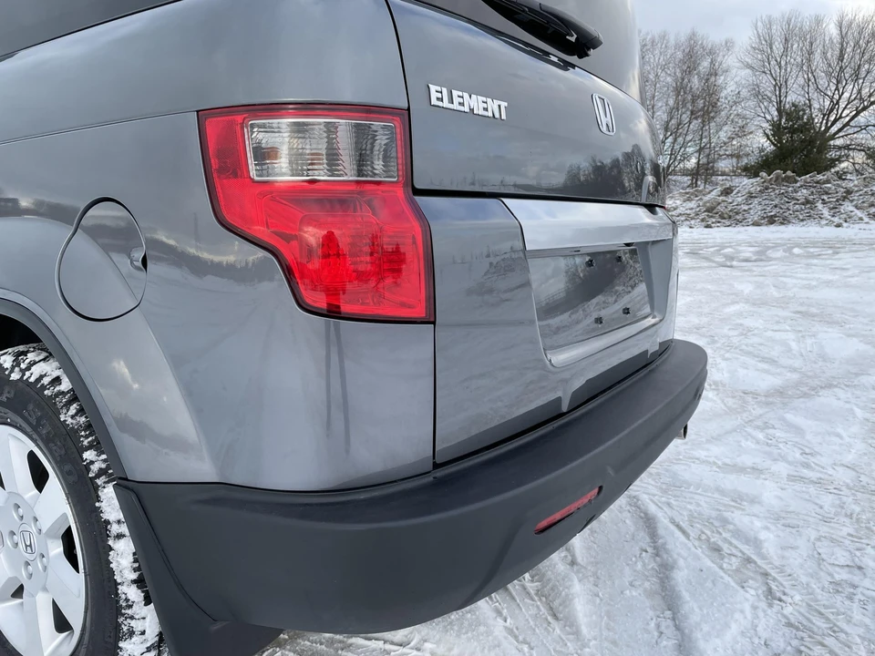 2010 Honda Element - Image 27 of 31