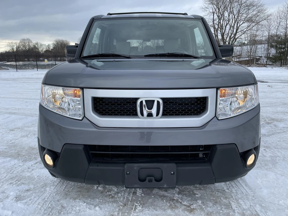 2010 Honda Element - Image 18 of 31