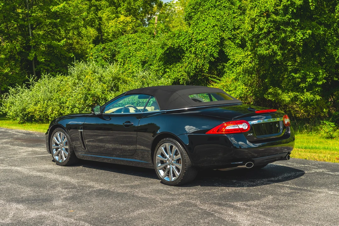 2010 Jaguar X150 XK - Image 6 of 31