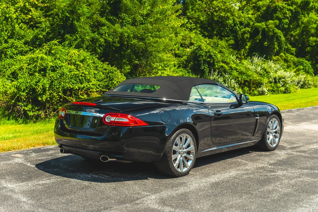 2010 Jaguar X150 XK - Image 7 of 31