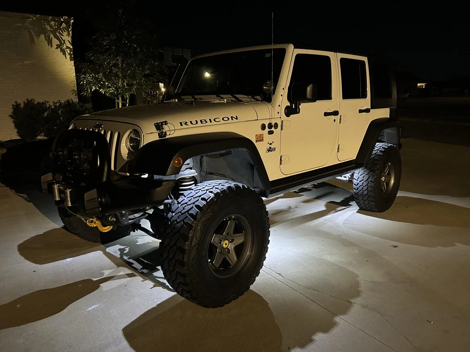 2010 Jeep JK Wrangler - Image 28 of 31