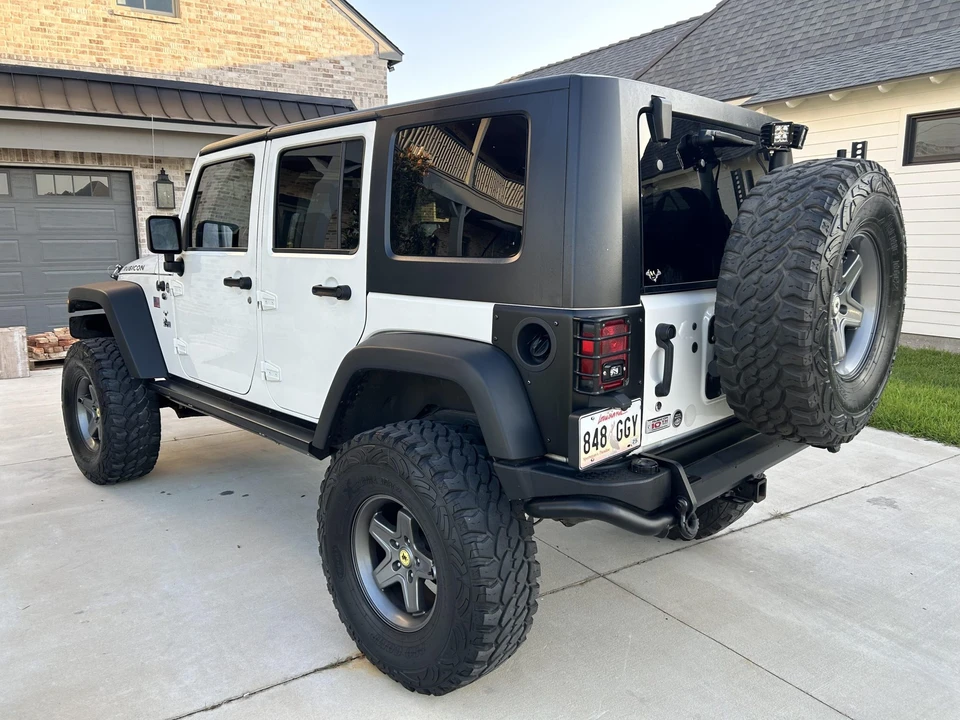 2010 Jeep JK Wrangler - Image 17 of 31