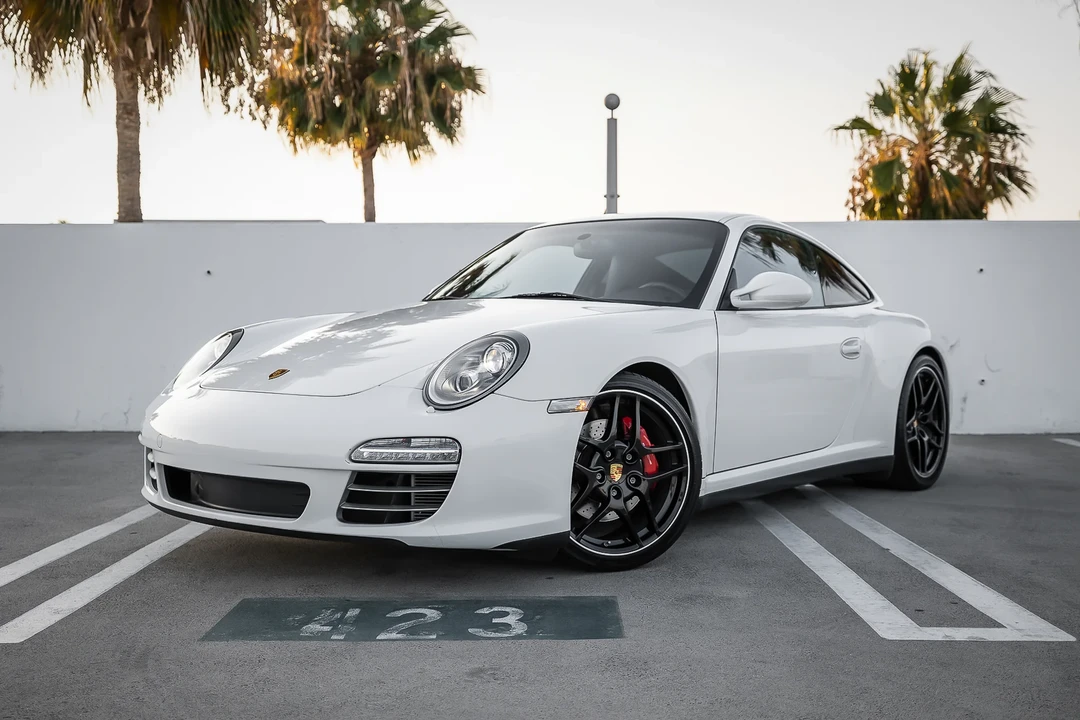 2010 Porsche 997 Carrera 4S - Image 2 of 6