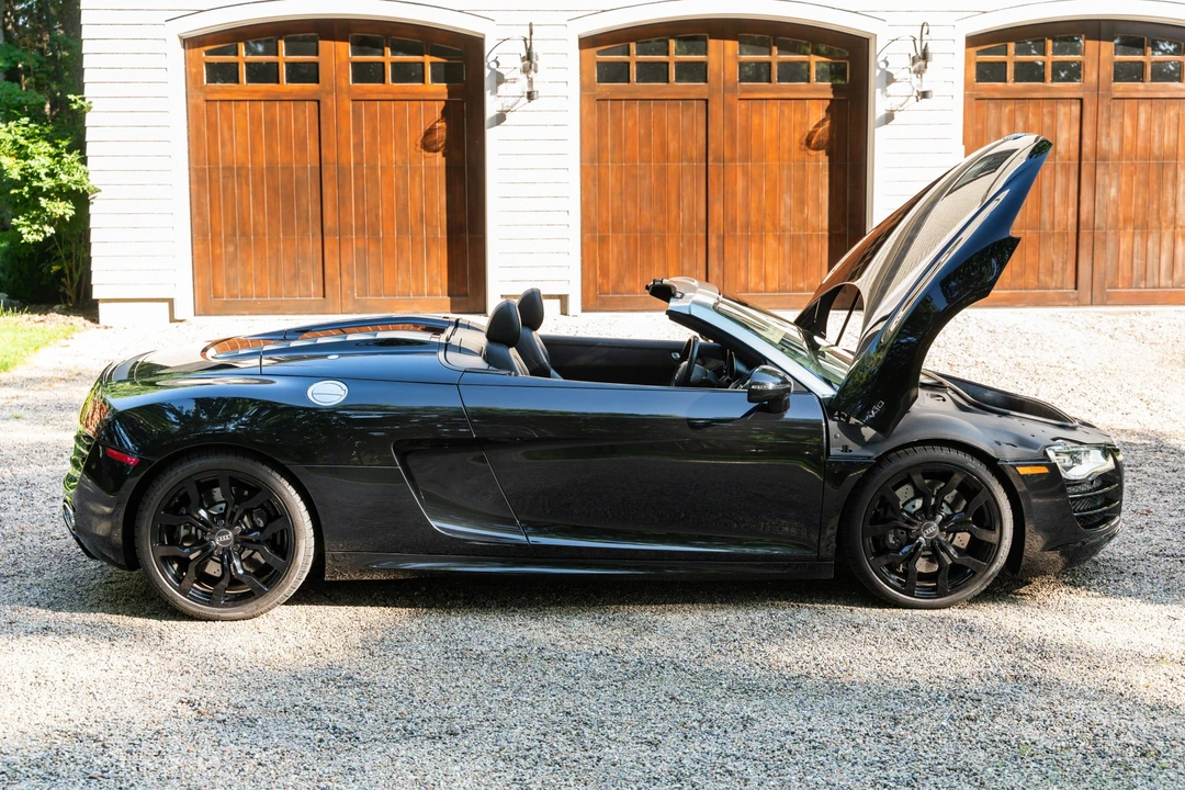 2011 Audi 42 R8 - Image 14 of 31