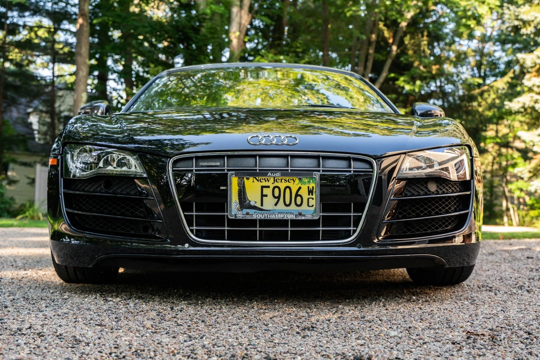 2011 Audi 42 R8 - Image 5 of 31