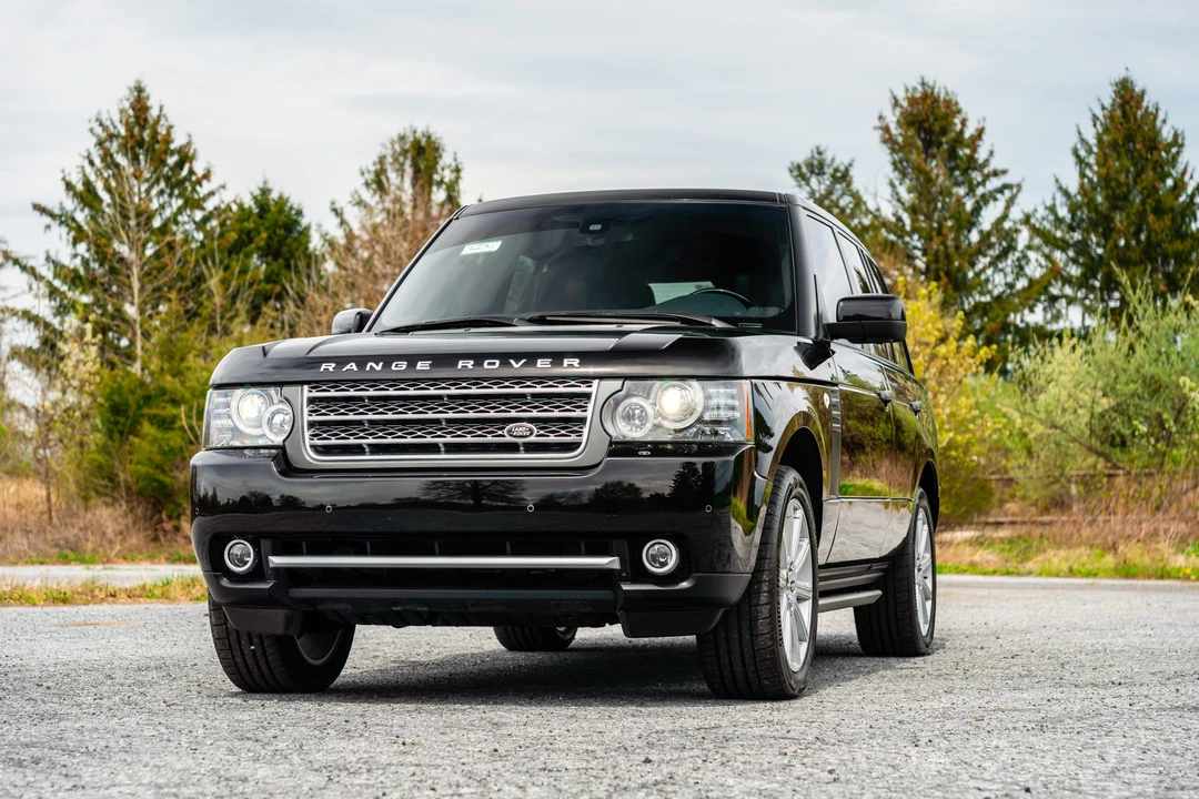 2011 Land Rover Range Rover L322 - Image 3 of 31