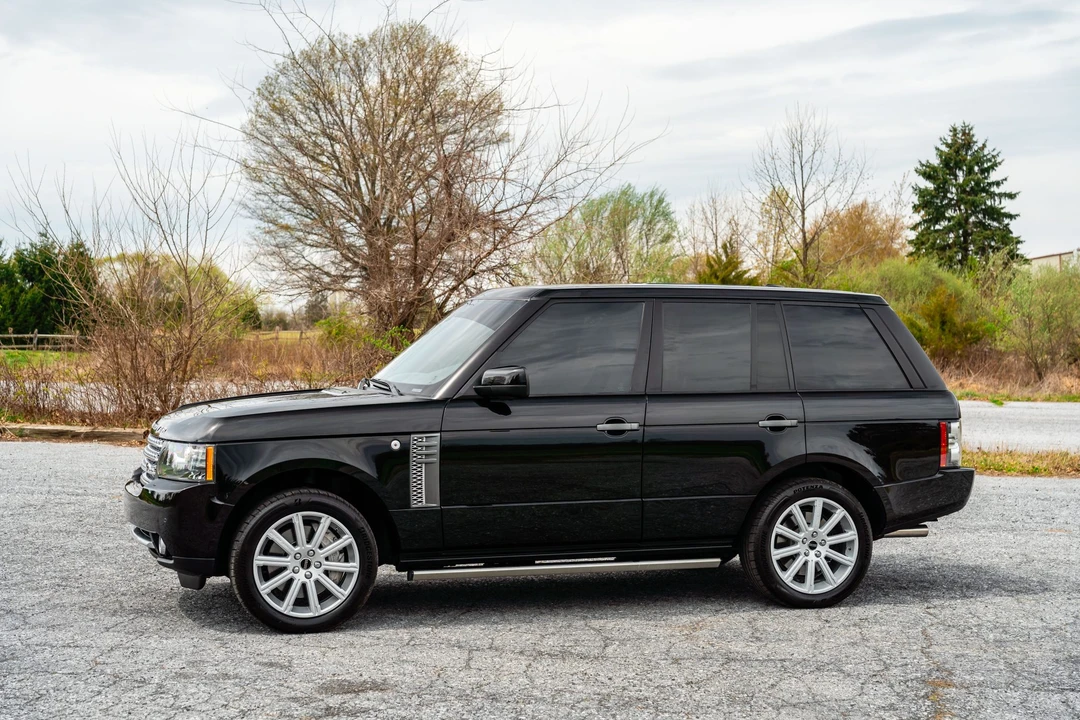 2011 Land Rover Range Rover L322 - Image 10 of 31