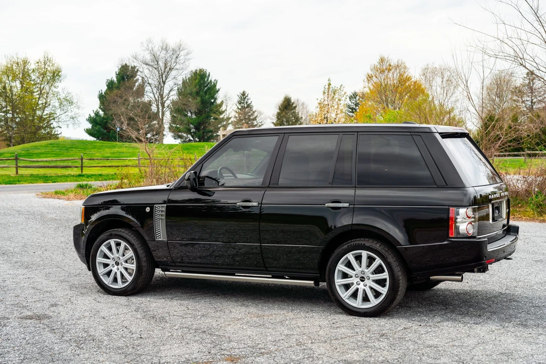2011 Land Rover Range Rover L322 - Image 16 of 31