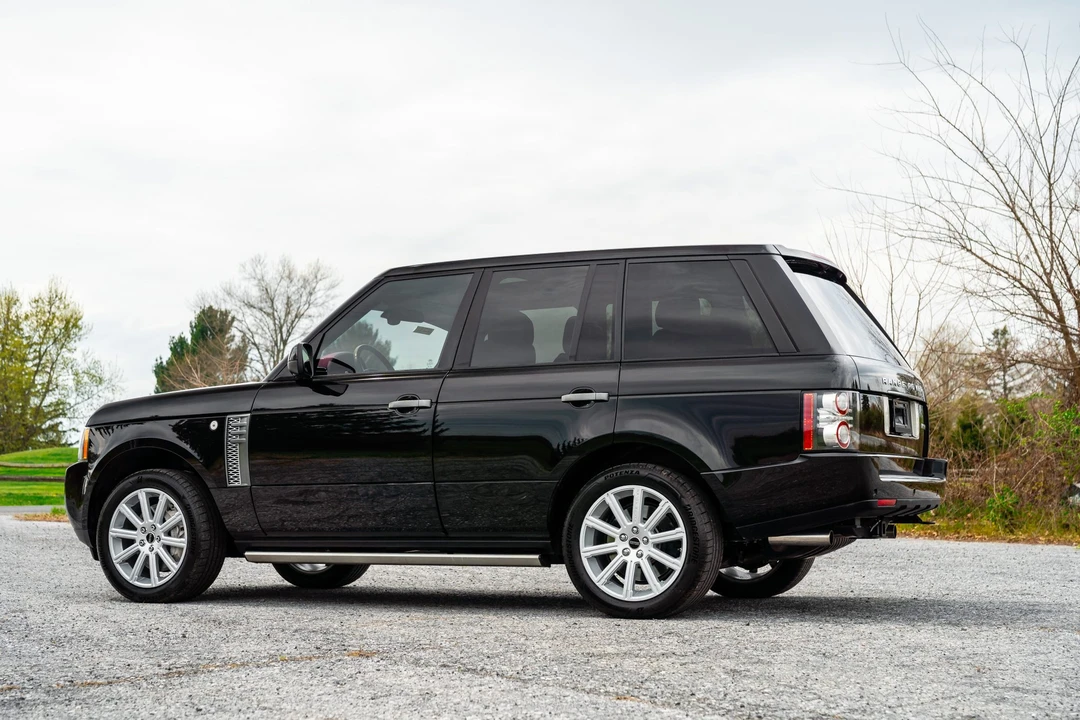 2011 Land Rover Range Rover L322 - Image 17 of 31