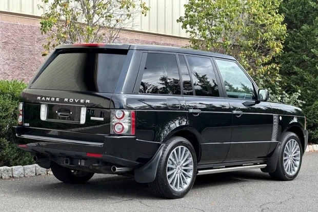 2011 Land Rover Range Rover L322 - Image 2 of 7